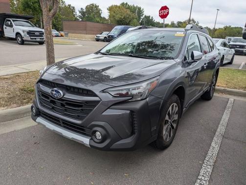 2025 Subaru Outback TOURING