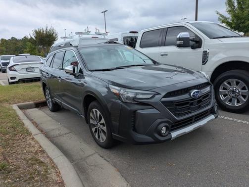 2025 Subaru Outback TOURING