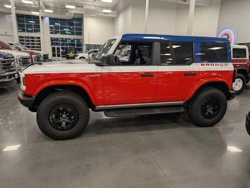 Oxford White 2026 Ford Bronco Stroppe Edition