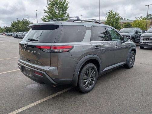 Gun Metallic 2022 Nissan Pathfinder SV
