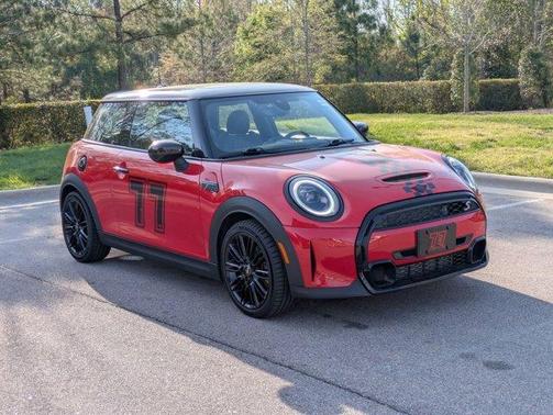 2023 MINI Hardtop Cooper S Classic