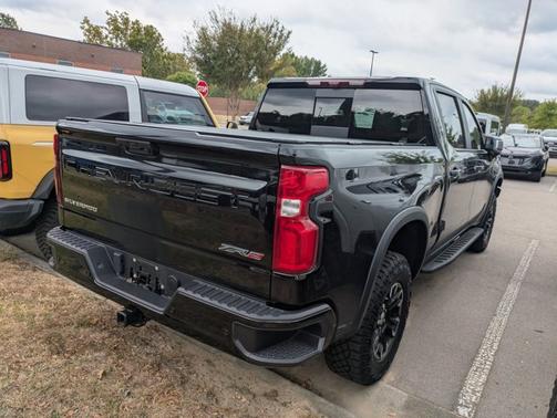 2024 Chevrolet Silverado 1500 ZR2