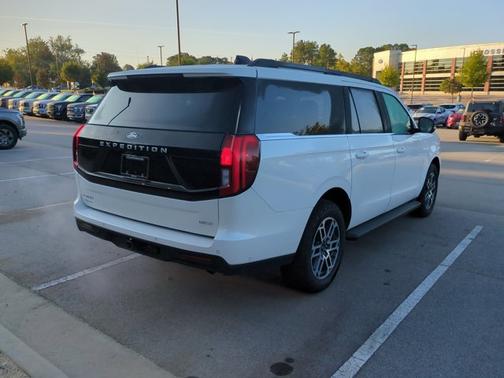 STAR WHITE MET TRI-COAT 2025 Ford Expedition ACTIVE