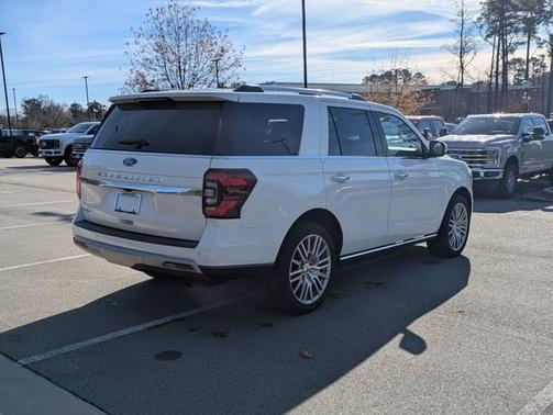 2022 Ford Expedition LIMITED