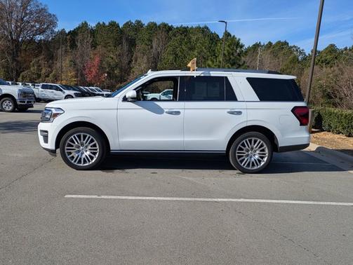 2022 Ford Expedition LIMITED