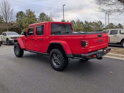 2024 Jeep Gladiator MOJAVE