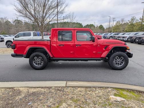 2024 Jeep Gladiator MOJAVE