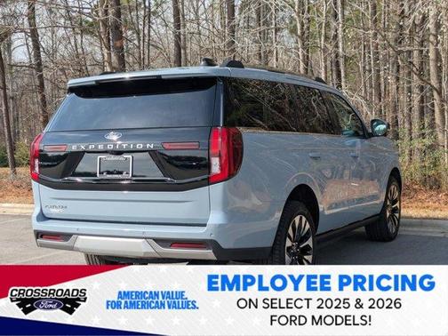Glacier Gray Metallic 2026 Ford Expedition Platinum