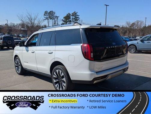 2025 Ford Expedition Platinum