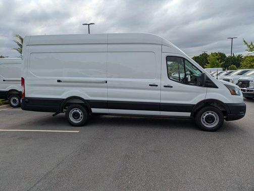 Oxford White 2026 Ford Transit-250 Base