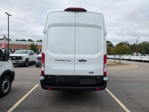 Oxford White 2026 Ford Transit-250 Base