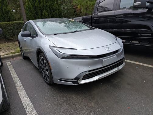 2025 Toyota Prius 