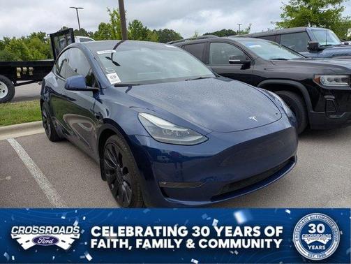Deep Blue Metallic 2023 Tesla Model Y Performance