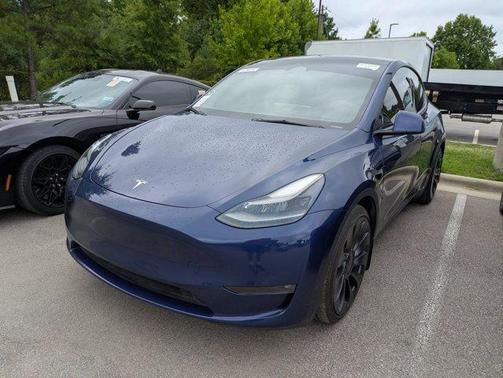 Deep Blue Metallic 2023 Tesla Model Y Performance