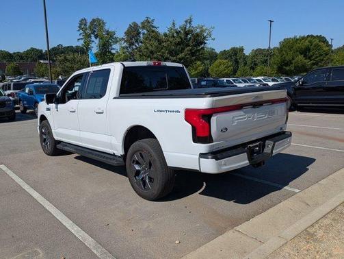 Oxford White 2025 Ford F-150 Lightning LARIAT