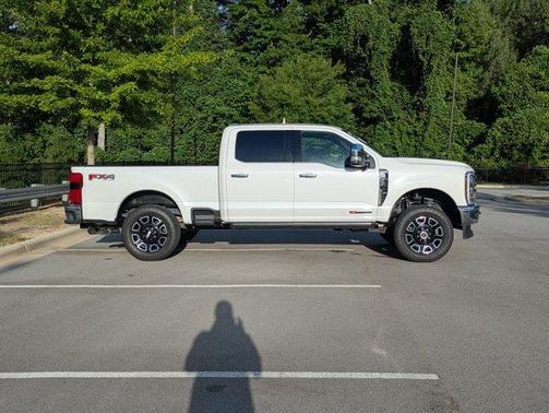 White Metallic 2025 Ford F-250 King Ranch
