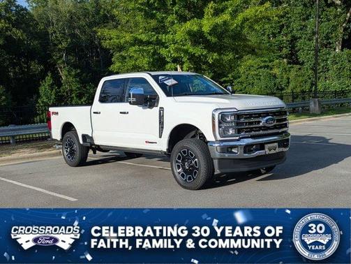 White Metallic 2025 Ford F-250 King Ranch