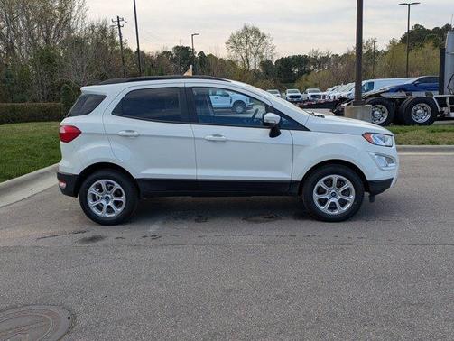 Diamond White 2021 Ford EcoSport SE