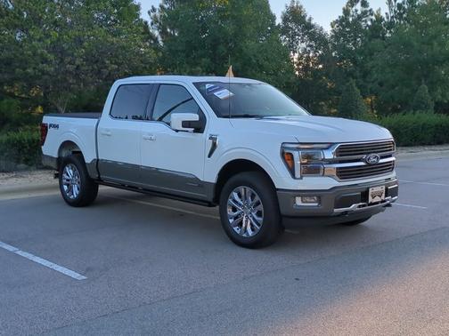 STAR WHITE METALLIC TRICOAT 2026 Ford F-150 KING RANCH