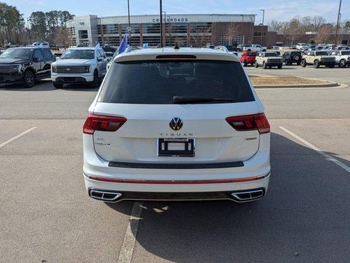 2022 Volkswagen Tiguan 2.0T SEL R-Line