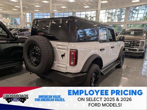 Oxford White 2026 Ford Bronco Outer Banks