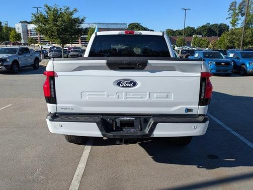 Oxford White 2025 Ford F-150 Lightning Flash