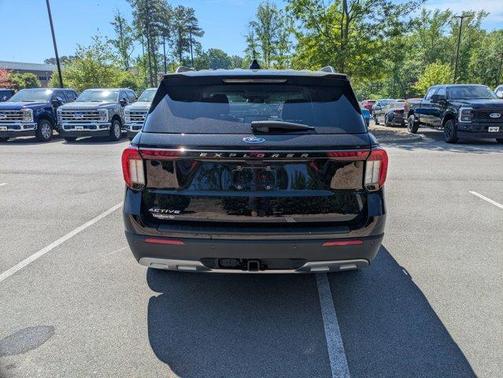 Agate Black Metallic 2026 Ford Explorer Active