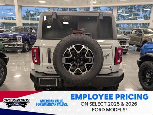 Avalanche Gray 2026 Ford Bronco Outer Banks