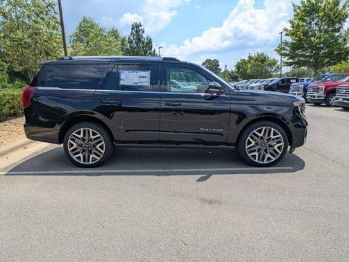 Agate Black Metallic 2026 Ford Expedition Platinum