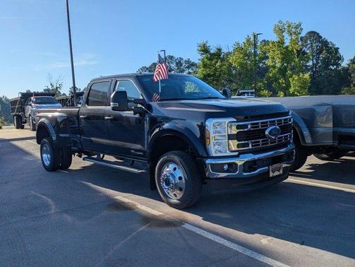 Black Metallic 2026 Ford F-450 XLT