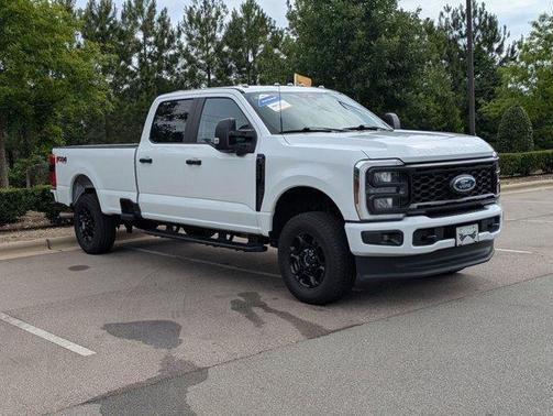 Oxford White 2024 Ford F-250 XL