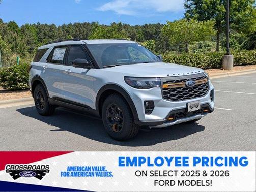 Space White Metallic 2026 Ford Explorer Tremor