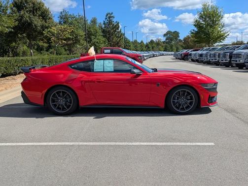 2024 Ford Mustang DARK HORSE