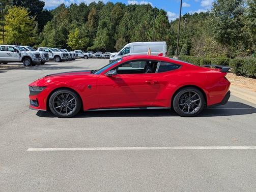 2024 Ford Mustang DARK HORSE