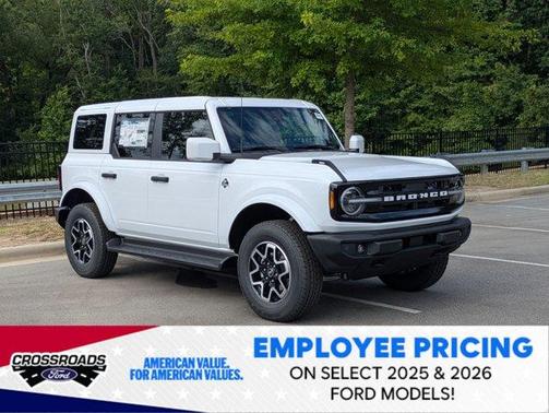 Oxford White 2026 Ford Bronco Outer Banks