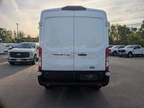 2026 Ford Transit-250 148 WB Medium Roof Cargo