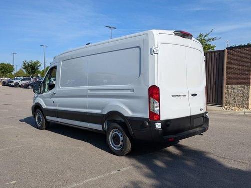 Oxford White 2026 Ford Transit-250 148 WB Medium Roof Cargo