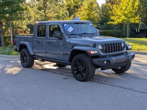 2024 Jeep Gladiator SPORT