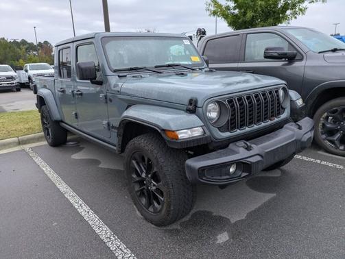 2024 Jeep Gladiator SPORT
