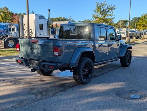 2024 Jeep Gladiator SPORT