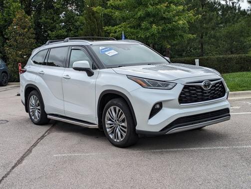 2024 Toyota Highlander PLATINUM