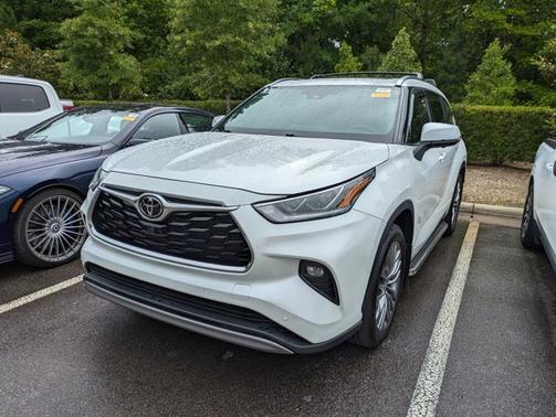 2024 Toyota Highlander PLATINUM