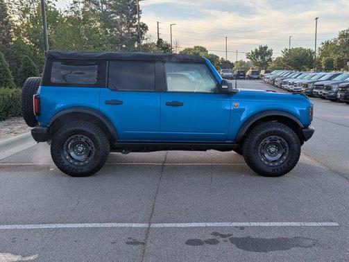 Blue Metallic 2025 Ford Bronco Badlands