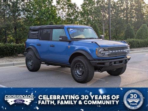 Blue Metallic 2025 Ford Bronco Badlands