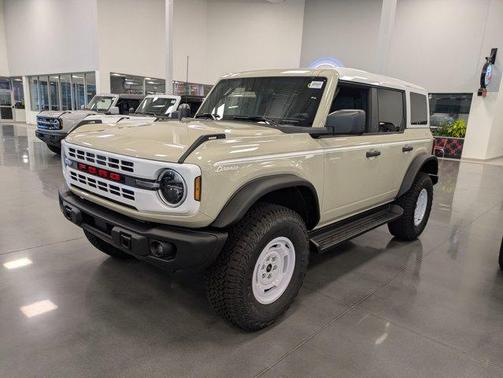 Desert Sand 2026 Ford Bronco Heritage Edition