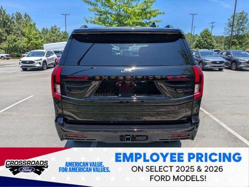 Agate Black Metallic 2026 Ford Expedition Tremor