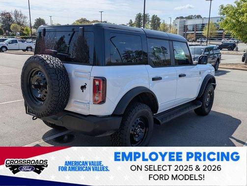 Oxford White 2026 Ford Bronco Outer Banks
