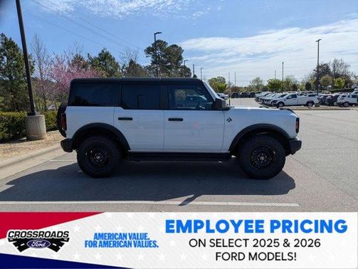 Oxford White 2026 Ford Bronco Outer Banks