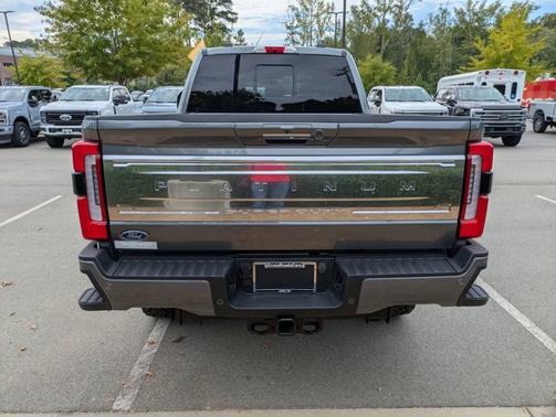 2024 Ford F-250 PLATINUM