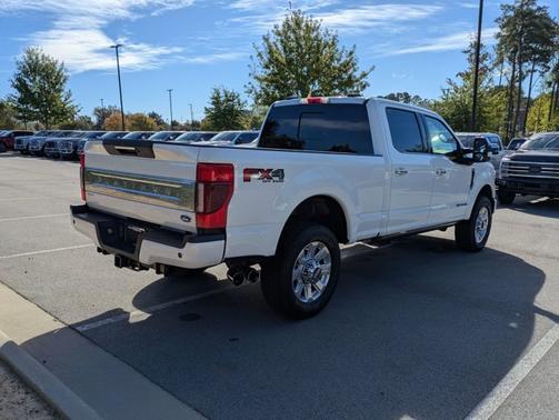 2022 Ford F-250 PLATINUM